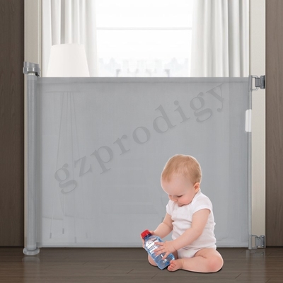 55&quot; - 118&quot; ausdehnbare Mesh Retractable Baby Gate For Treppe Multiscene