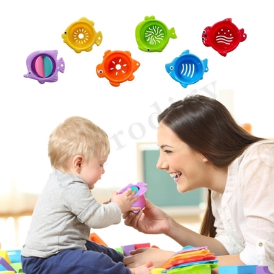 6pcs Kunststoff stapelbare Spielzeuge pädagogische andere Baby-Produkte Stackup Floating